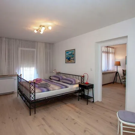 아파트 Apartman Colosseum *