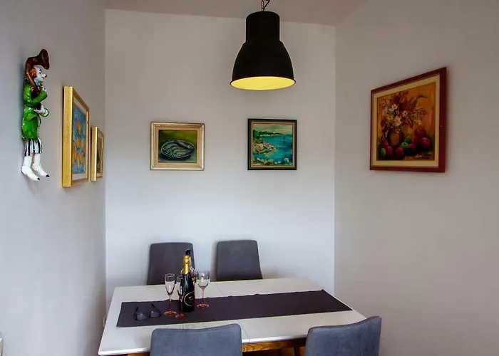 Apartman Colosseum Apartment *